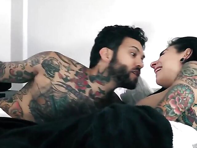 Gothic tattooed MILF Joanna Angel gets railed by Small Hands