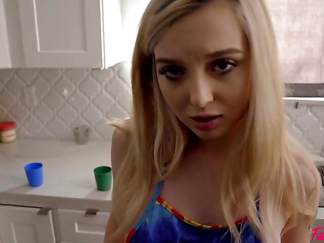 Candice Dare & Lexi Lore - Roleplay family group sex with milf and teen