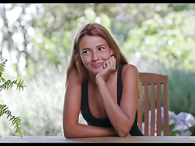 Interview and fingering solo with amazing Agatha Vega