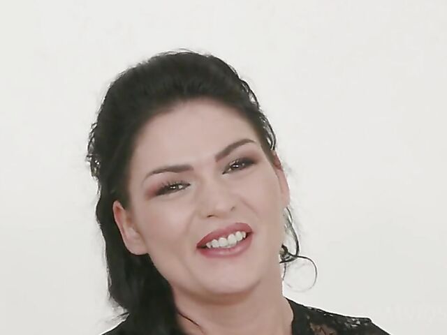 Melisa Cox is more than ready for a black cock in ass