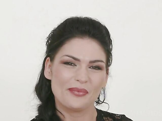 Melisa Cox is more than ready for a black cock in ass