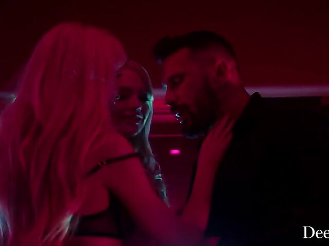 Strip club fuck with two blondes in lingerie Kayden Kross and Kenna James