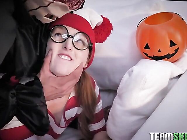 Halloween sex with ginger teen Cleo Clementine