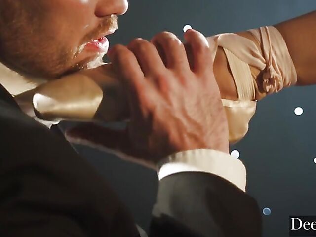 Vanna Bardot - Teen ballerina sex on stage after the rehearsal