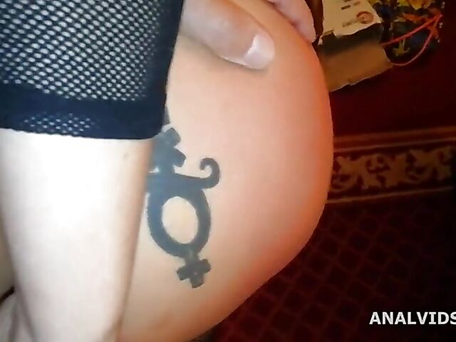 Anal slut Sabrina Ice drinking piss and getting slammed in the ass