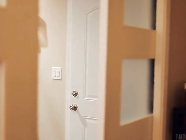 Horny old man fucks teen tourist Athena Faris