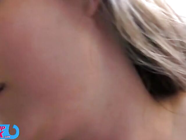 Taylee Wood's anal wake up fuck with Woodman