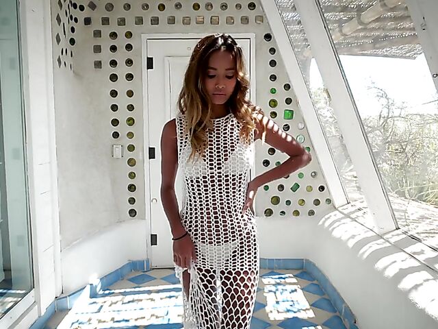 Beautiful solo on the beachfront with sexy Indonesian girl Putri Cinta