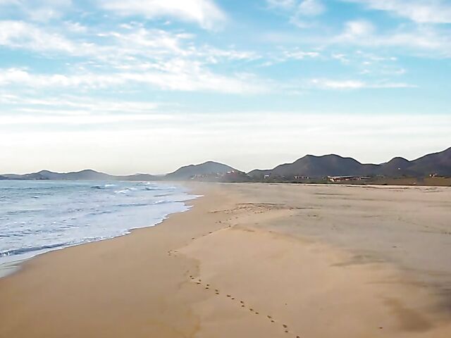 Beautiful solo on the beachfront with sexy Indonesian girl Putri Cinta