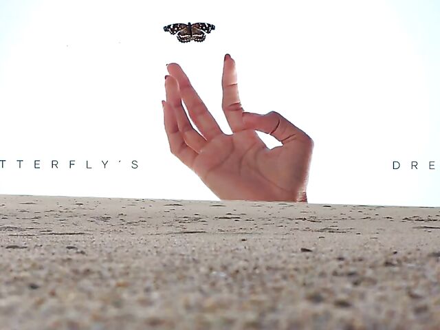 Beautiful solo on the beachfront with sexy Indonesian girl Putri Cinta