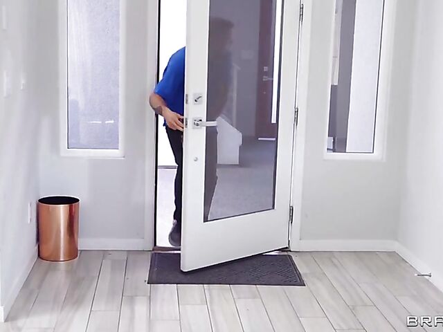 Cali Carter - Incredibly hot MILF anal on the stairs