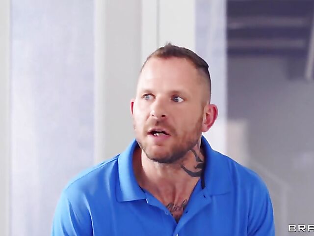 Cali Carter - Incredibly hot MILF anal on the stairs