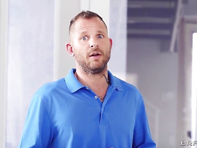 Cali Carter - Incredibly hot MILF anal on the stairs