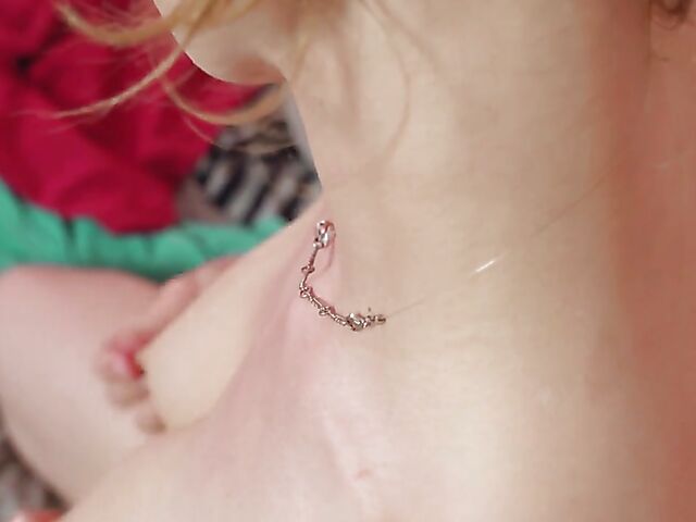 Cute Teddy - Young solo girl fingering her nice pussy in her bedroom