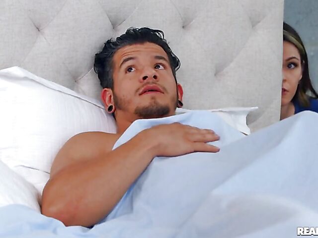 Reagan Foxx & Rayna Rose - Mom daughter threesome in his bed