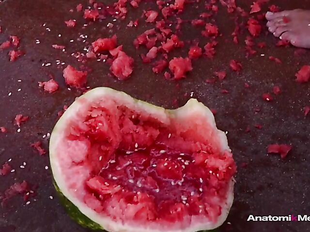 Wet and messy gangbang with Adriana Chechik and Chanel Preston