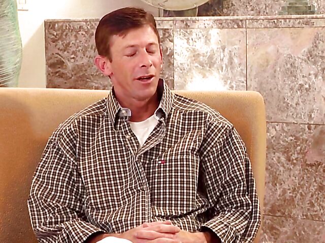 Cunnilingus tutorial on how to eat pussy properly