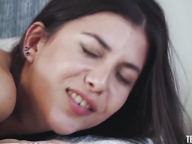 Photoshoot sex on the beach with lovely brunette Anya Krey