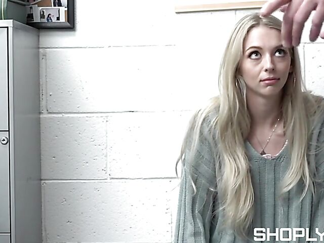 Blonde shoplifter Lily Larimar convinced to fuck her way out of trouble
