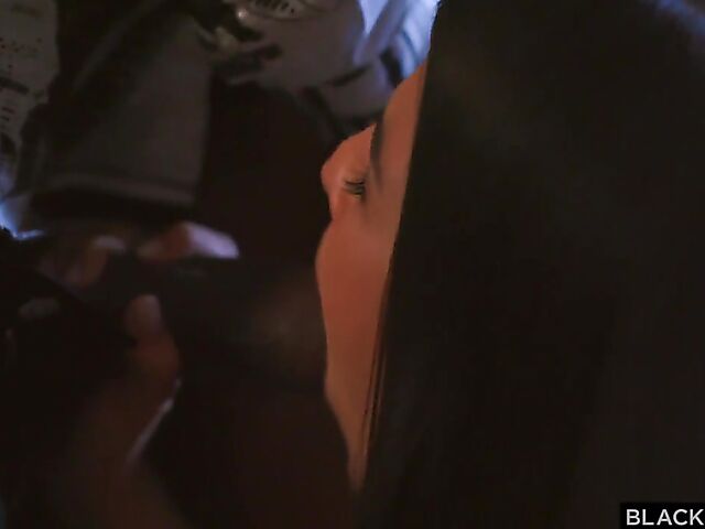 Blacked anal 3some with Vicki Chase and Lasirena69