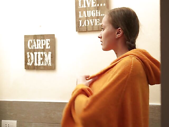 Stacy Cruz posing nude on the bed after shower