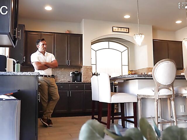 Jessie Saint - Stepdaughter toy orgasm and sex with her daddy