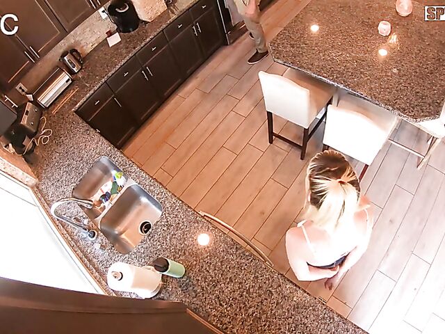 Jessie Saint - Stepdaughter toy orgasm and sex with her daddy