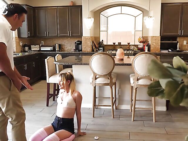 Jessie Saint - Stepdaughter toy orgasm and sex with her daddy