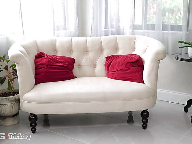 Big booty white girl AJ Applegate thanks JMac properly