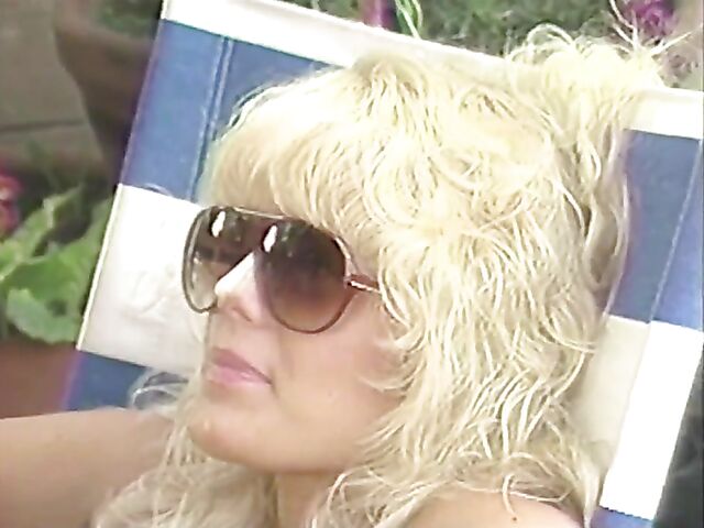 Military girls get fucked in the classic 80s porn movie Army Brat (1987) starring Gail Force, Jamie Summers, Joey Silvera, and Nikki Knights