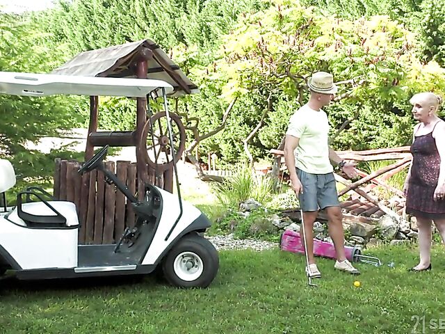 Nanney & Mugur - Granny outdoor fucking in the golf field
