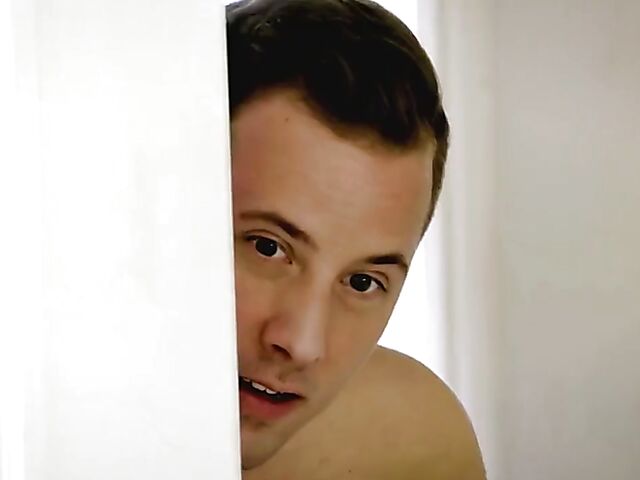 Big tits mom Alexis Fawx and skinny teen Piper Perri both want his juices