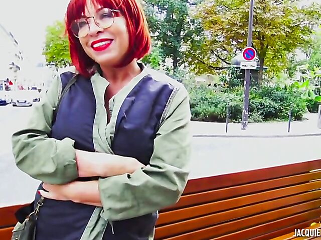 Pipa - 43-year-old French redhead MILF anal sex adventure in Reims