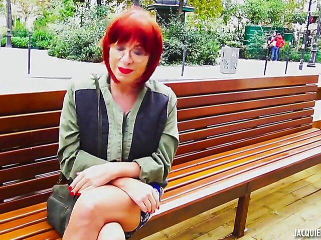 Pipa - 43-year-old French redhead MILF anal sex adventure in Reims