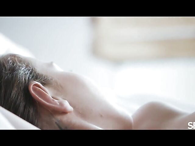 Erotic morning fuck with playful Emylia Argan