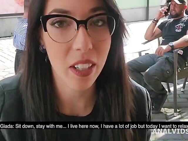 Tattooed anal slut with glasses Giada Sgh gets fucked in the ass