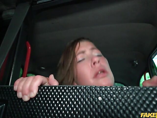 Czech taxi fuck in the backseat with shaved MILF Elisa Tiger