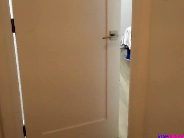 Lily Larimar & Morgan Rain - Freaking awesome POV threesome with sisters friend