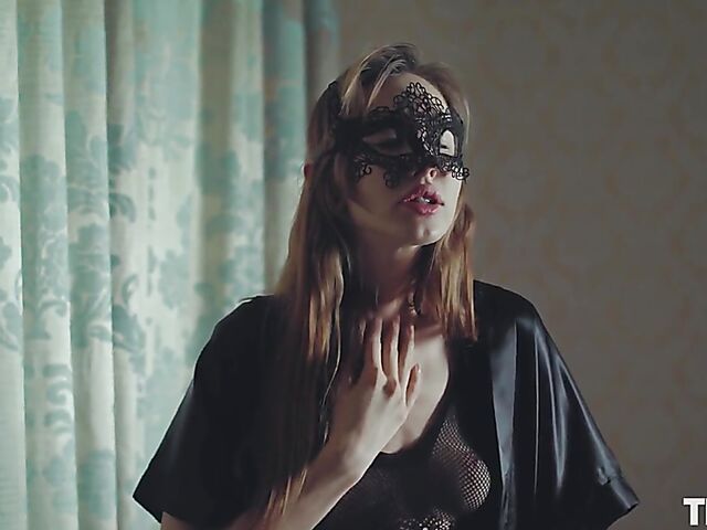 You are under orders to watch skinny masturbation enthusiast Alice Bright rub her clit to orgasm