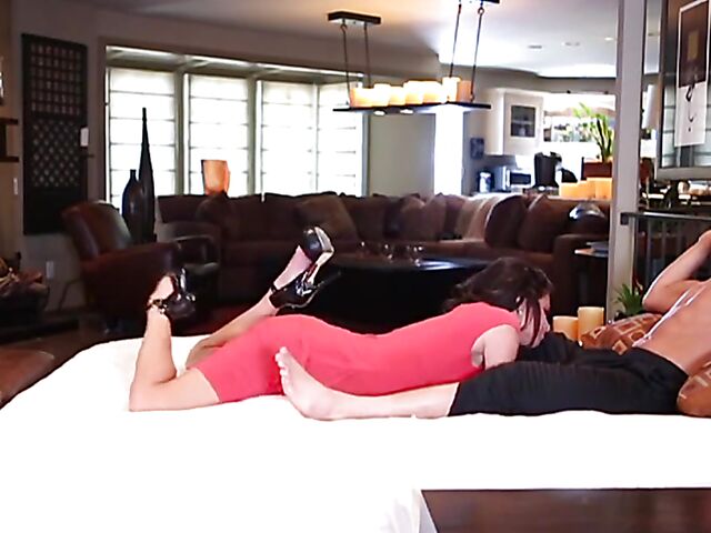 Fuck that stunning MILF compilation featuring Lisa Ann, Alektra Blue, Veronica Avluv, and Julia Ann