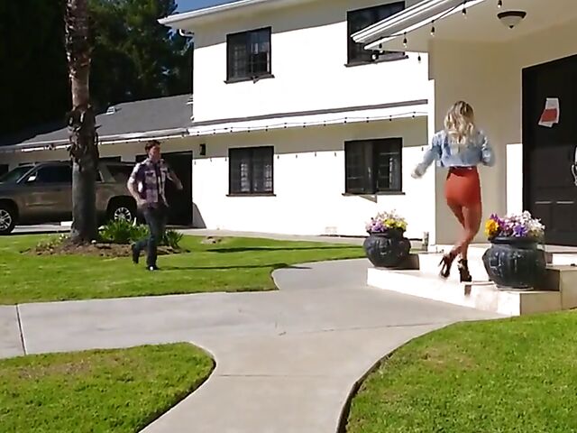 Alison Avery - Fake tits MILF and boy have a good time in the house