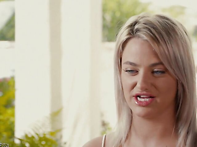 Hard sex on the sofa with blue-eyed Harmony Rivers