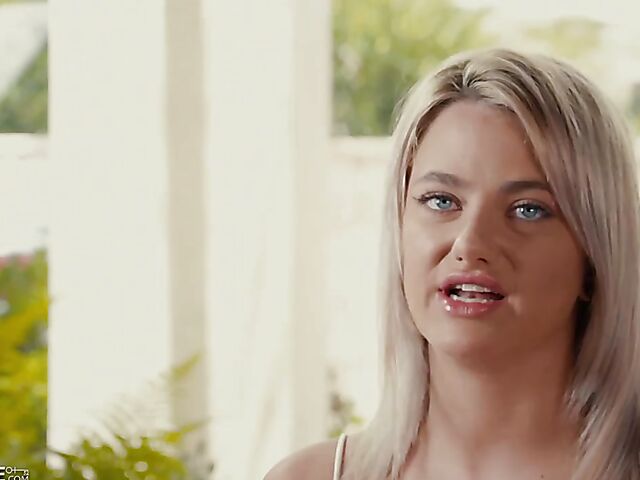 Hard sex on the sofa with blue-eyed Harmony Rivers