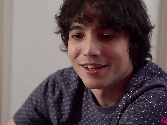 Old young family sex fantasy with MILF Aaliyah Love and teen Vanna Bardot