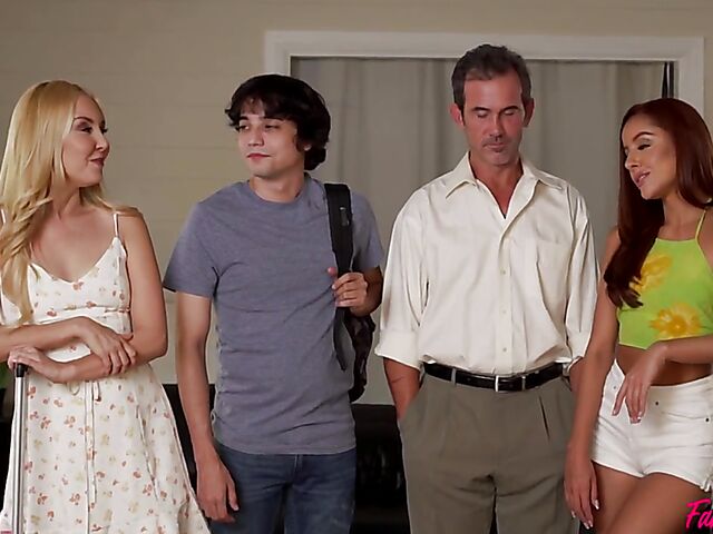 Old young family sex fantasy with MILF Aaliyah Love and teen Vanna Bardot