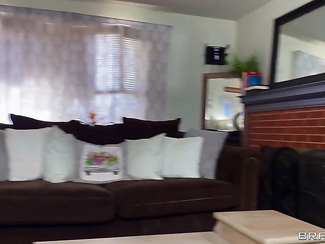 POV MILF with juicy boobs Lacey Bender enjoys your cock