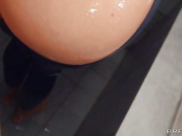 Canela Skin - Big ass latina anal shower in her tights