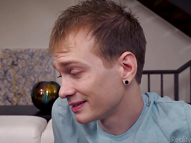 Ella Knox's big natural boobs turn on that boy so bad