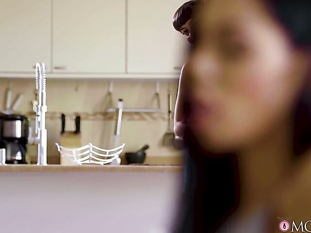 Latina lesbian Canela Skin eating Caomei's bush