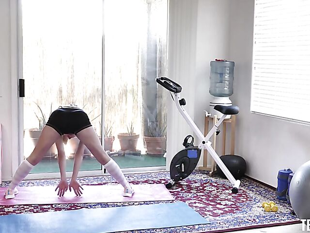 Hot POV workout with fuckable girl Aften Opal